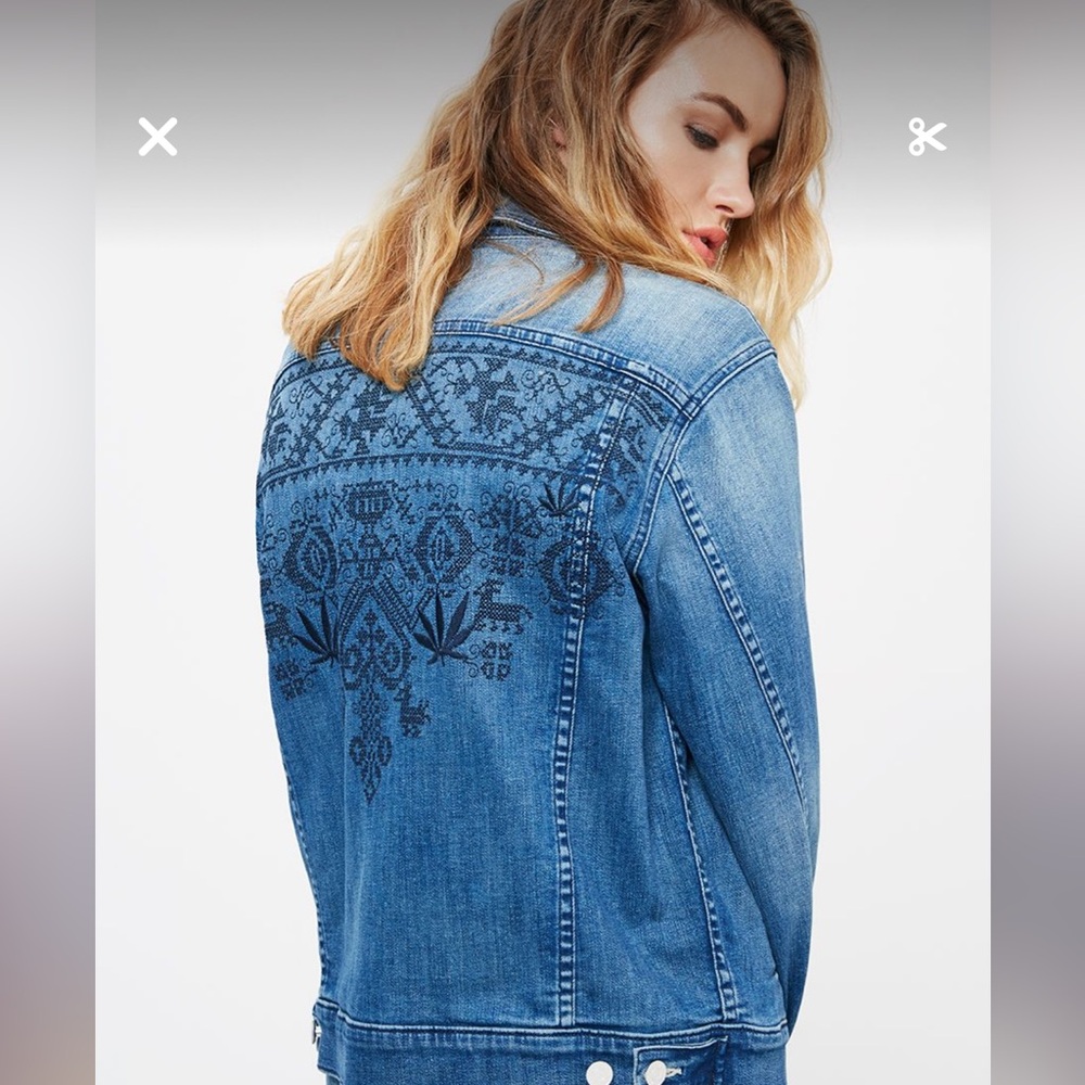 RARE - MOTHER Embroidered Denim Jacket